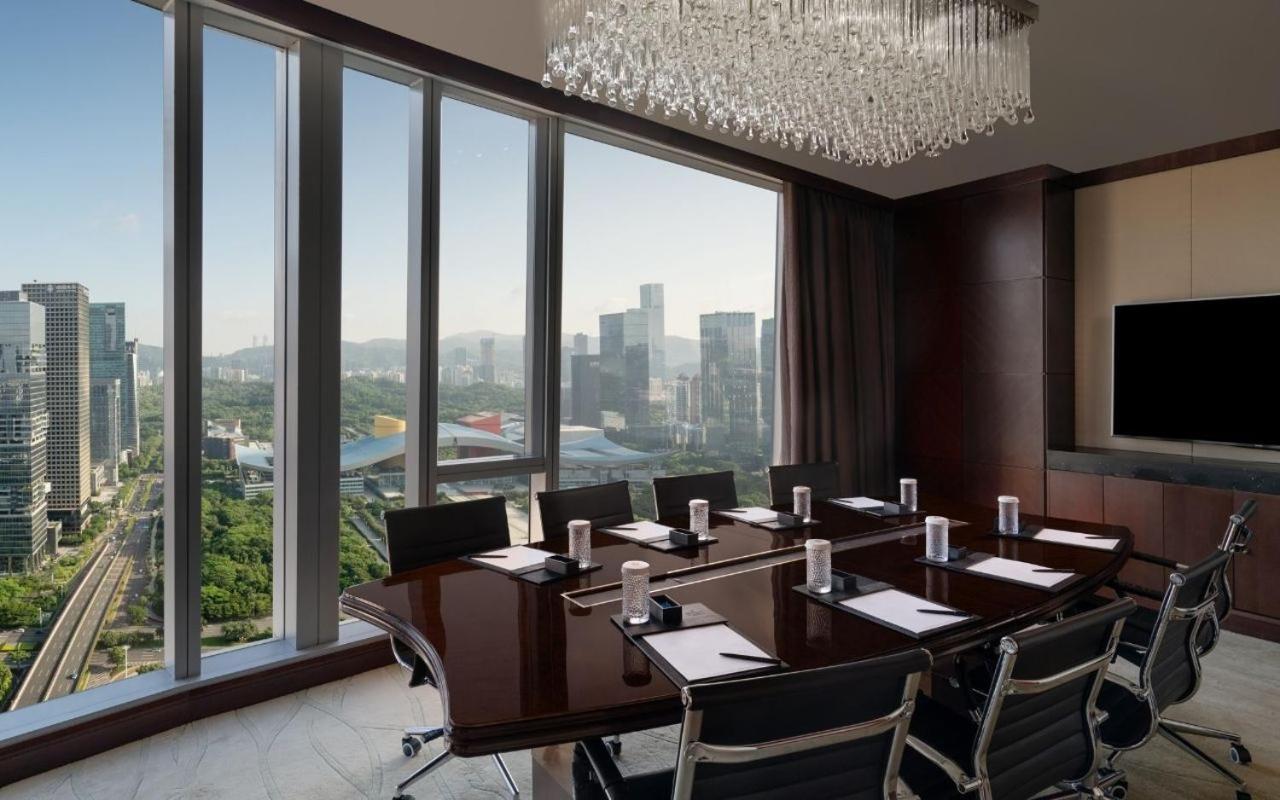 Horizon Premier Zimmer mit Kingsize-Bett und Zugang zur Executive Lounge